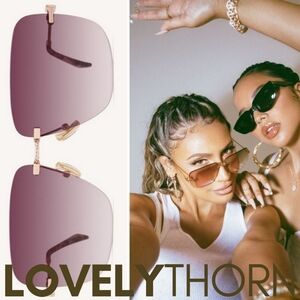 DEZI // ltd ed 2000's rimless rose gradient lens rose gold navigator sunglasses